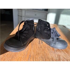 Converse Toddler Shoes Size 5 Allstar Black Hightop Kids Great Condition!